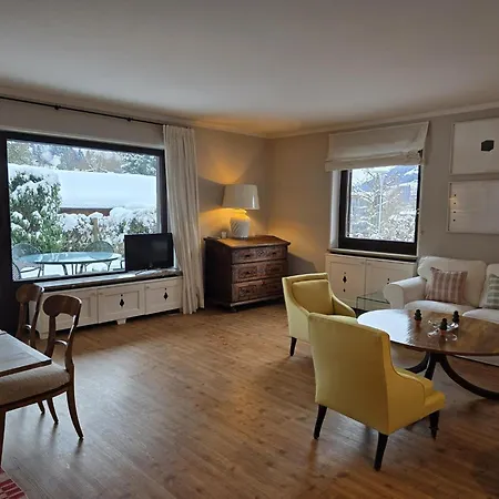 Alpina Lebenberg Apartment Kitzbühel