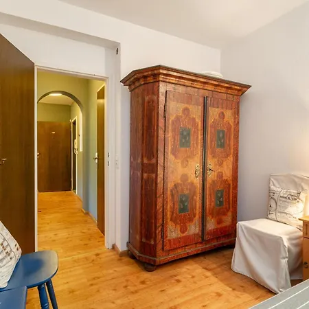 Apartment Alpina Lebenberg