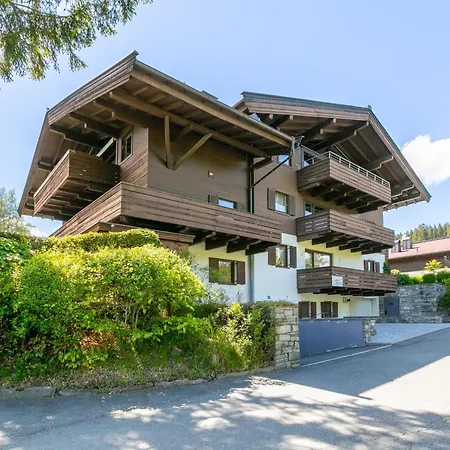 Alpina Lebenberg Apartment Kitzbühel