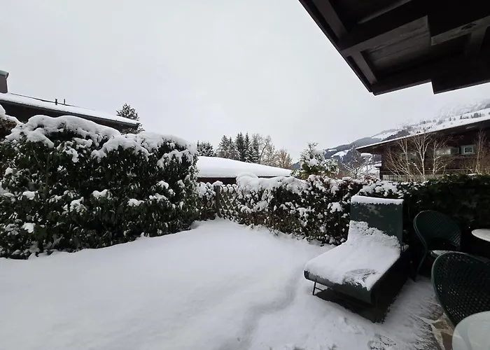 Alpina Lebenberg דירה *